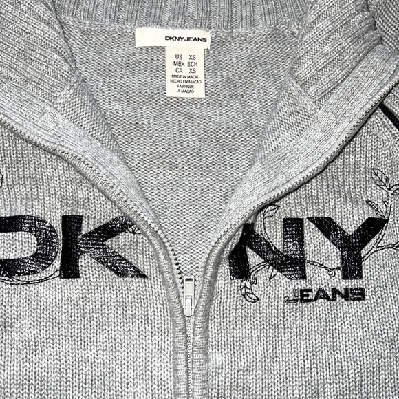 DKNY Jeans Brand new grey womens sweater - Picture 3 of 3